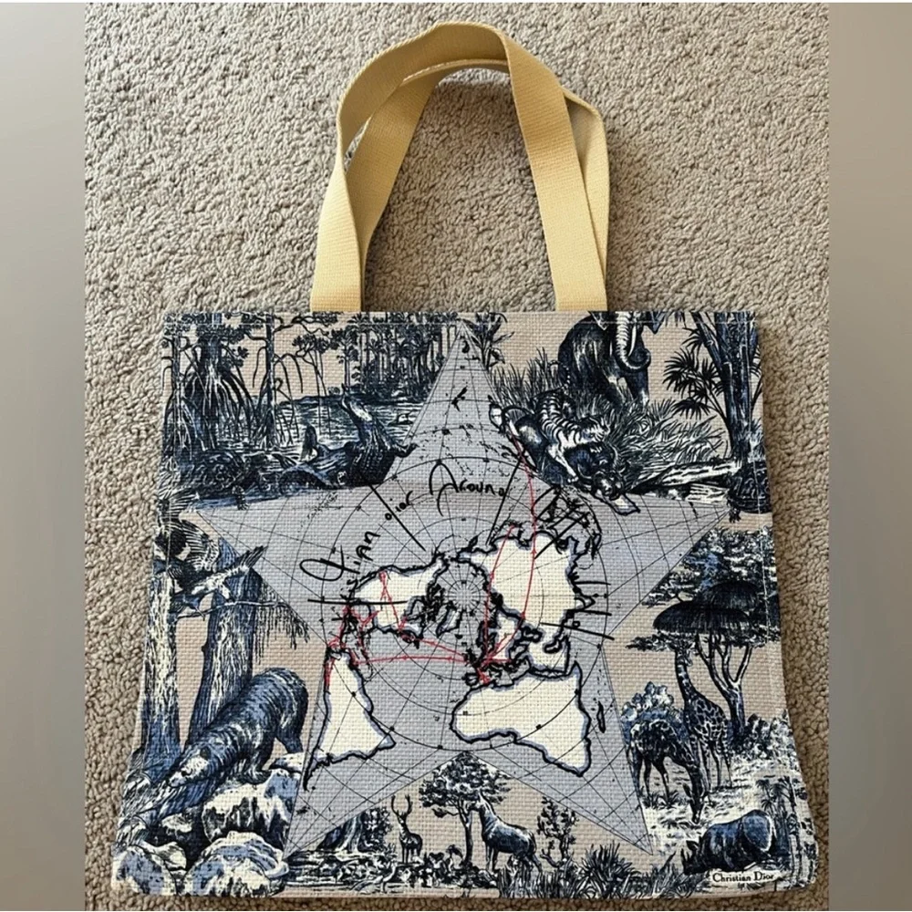 DIOR BEAUTE AROUND THE WORLD TOTE - Picture 3 of 9